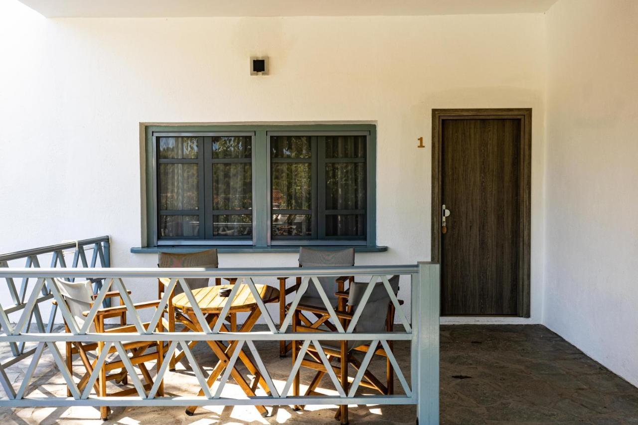 Casa Luxury Suites Paliouri Buitenkant foto
