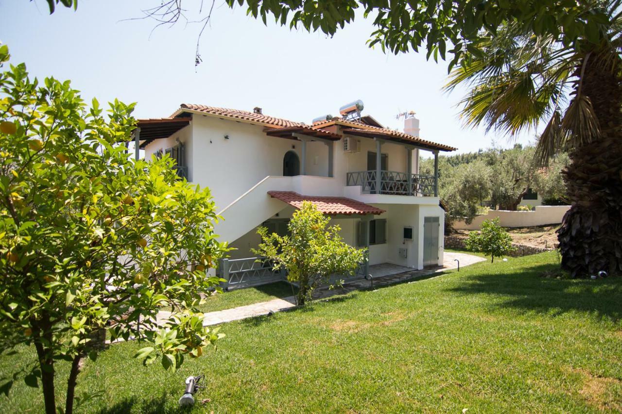 Casa Luxury Suites Paliouri Buitenkant foto